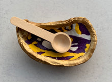 Load image into Gallery viewer, Tiger Eye Oyster Shell Ring Dish/Salt Dish